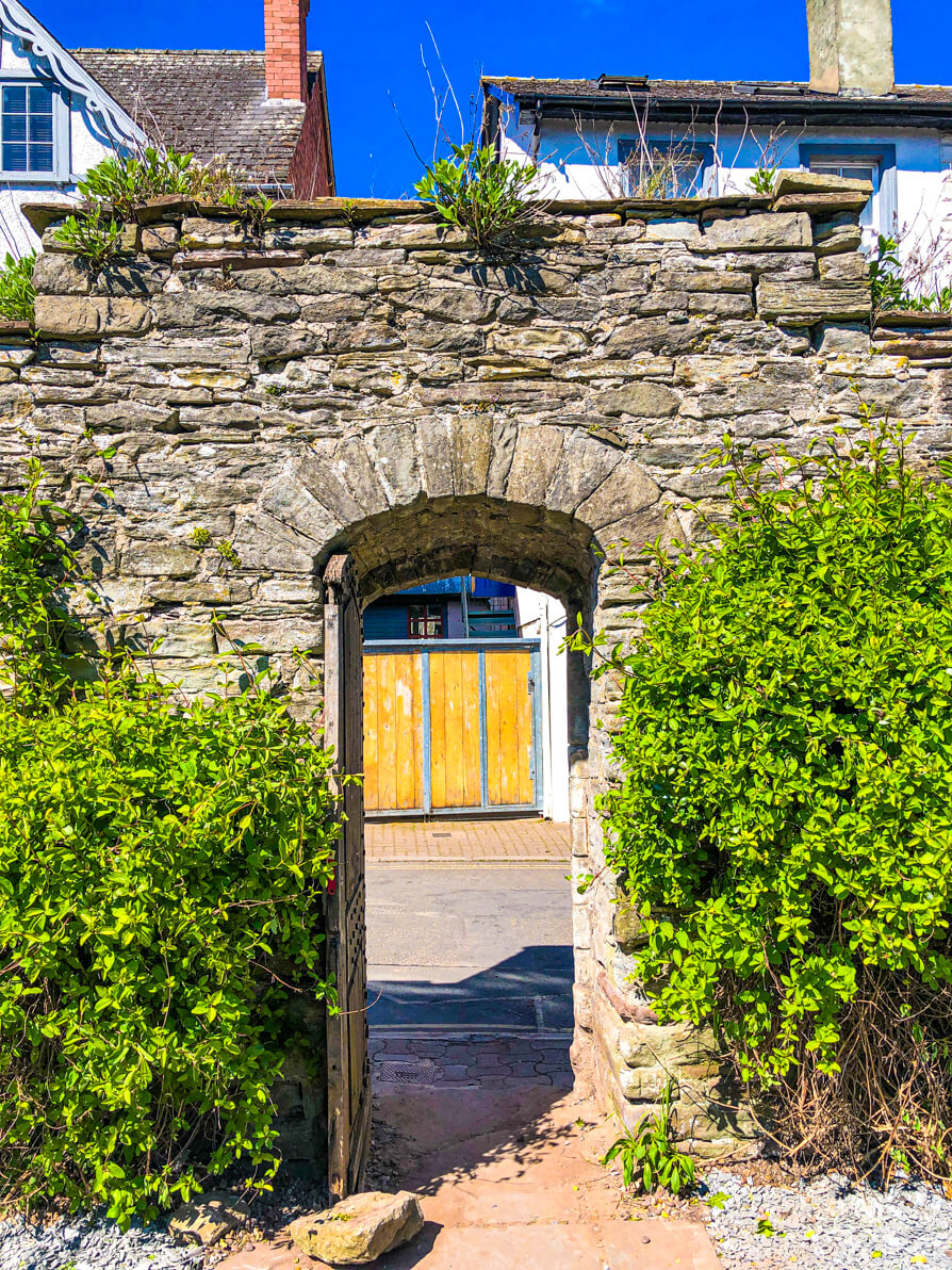 Door passage to honesty bookshop in Hay on Wye Castle