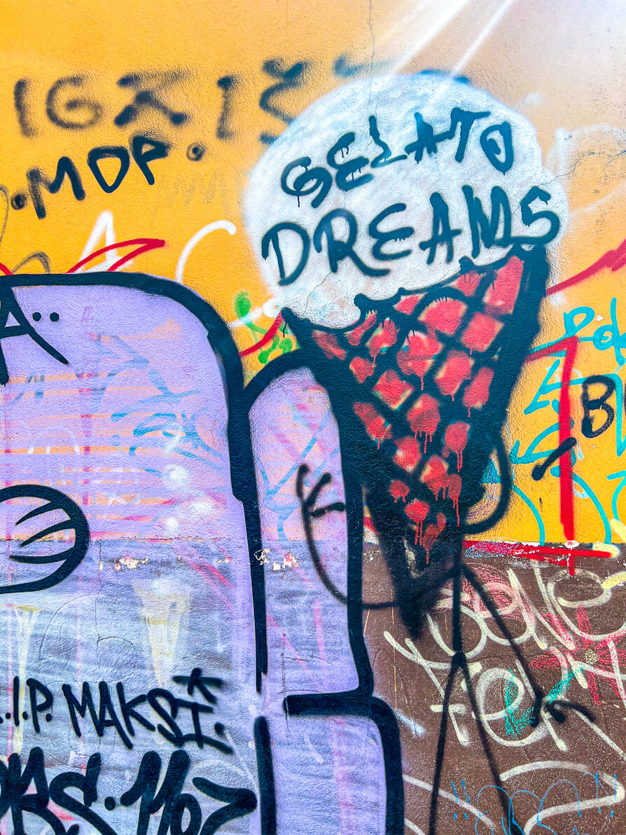 Street art in Piran of an ice cream saying 'Gelato Dreams'