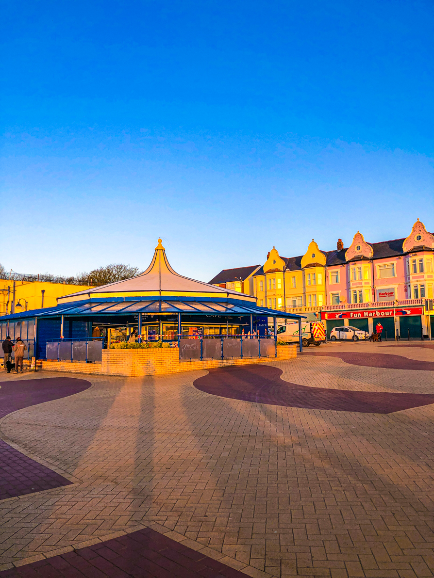 Image of Marcos Cafe and Promenade area on Barry Island Wales