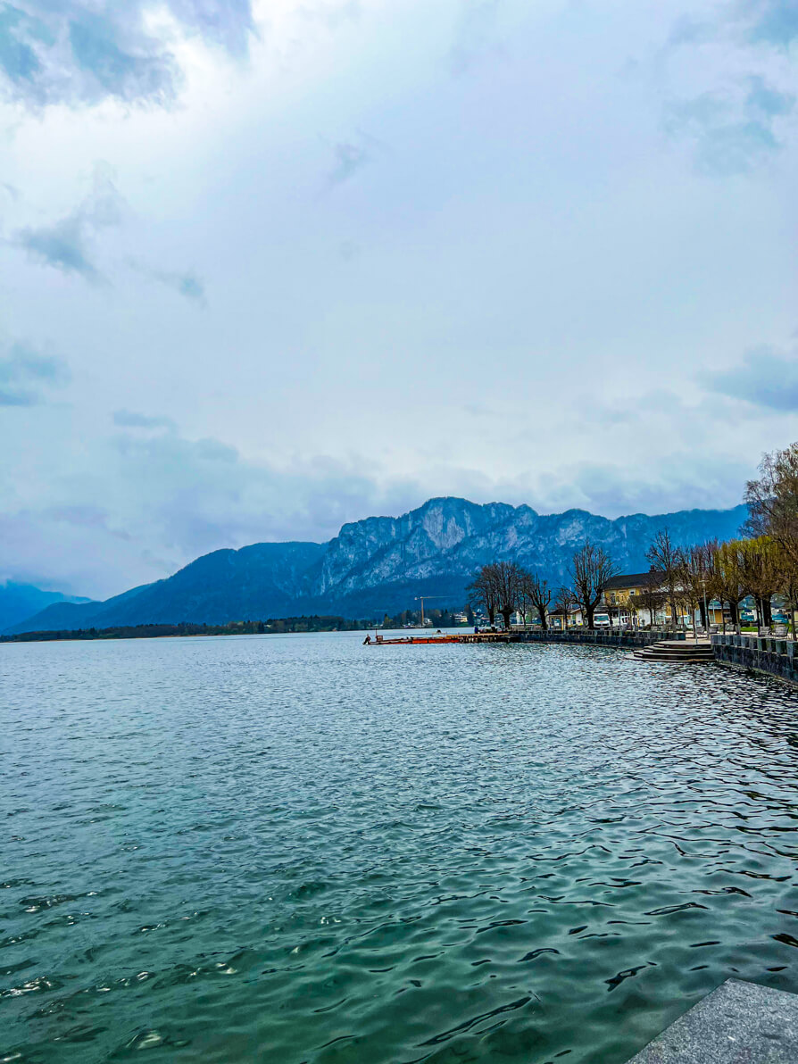 Imafe of Mondsee Lake in Austria