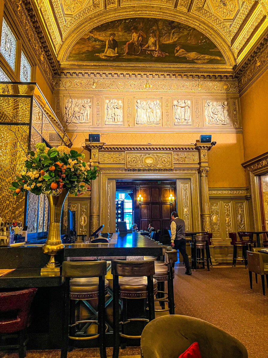 GILT bar of Lotte Palace Hotel New York from Gossip Girl Filming Location